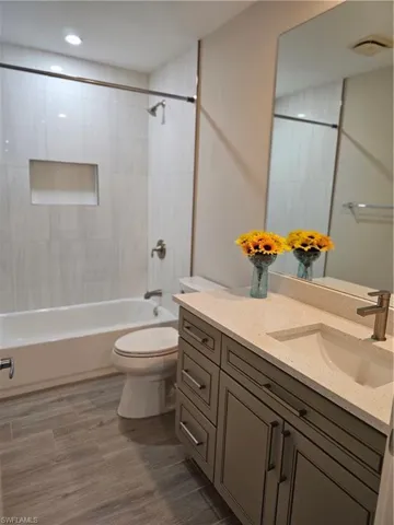 507  Maple N AVE, Lehigh Acres, FL 33972