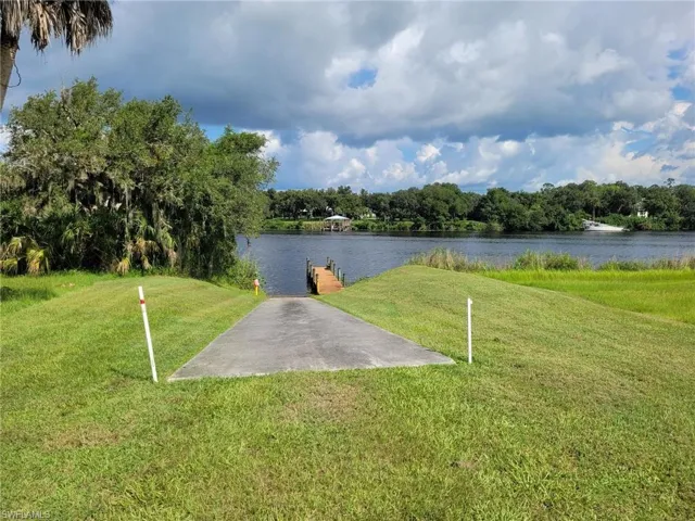 Community Boat Ramp