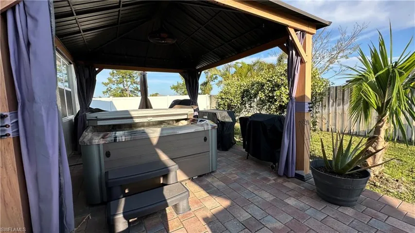 1708 Nw 29th Ter, Cape Coral, Florida 33993