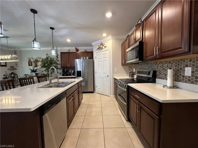 1708 Nw 29th Ter, Cape Coral, Florida 33993