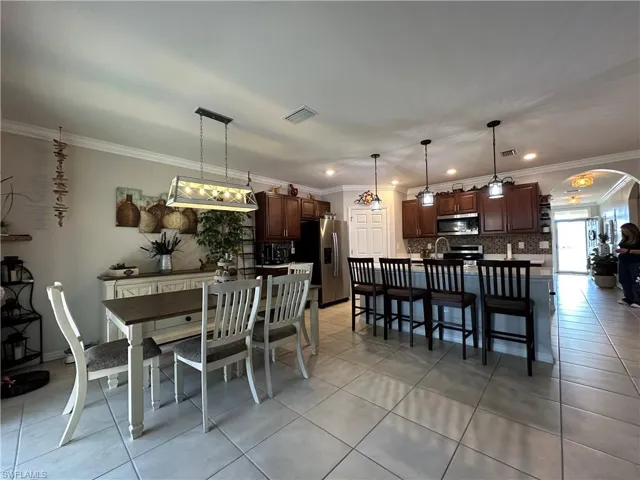 1708 Nw 29th Ter, Cape Coral, Florida 33993