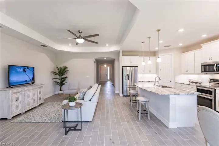 3780  Crosswater  DR, North Fort Myers, FL 33917