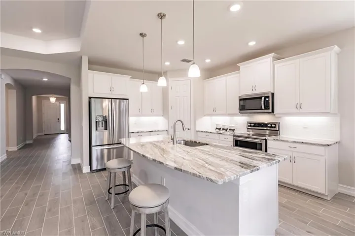 3780  Crosswater  DR, North Fort Myers, FL 33917