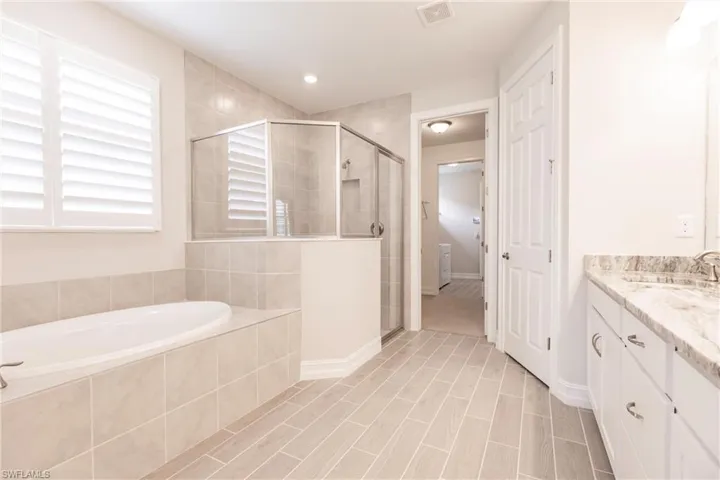 3780  Crosswater  DR, North Fort Myers, FL 33917