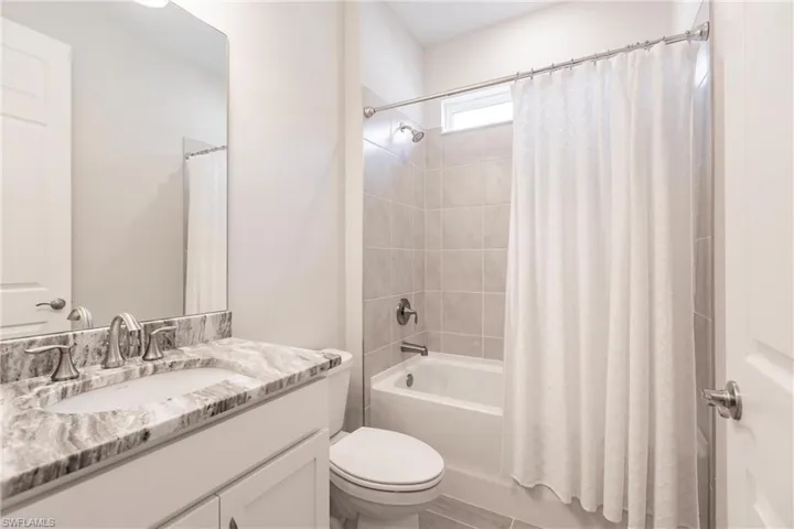 3780  Crosswater  DR, North Fort Myers, FL 33917