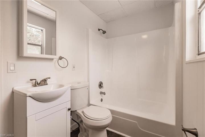 4850 Pioneer 17th ST, CLEWISTON FL 33440