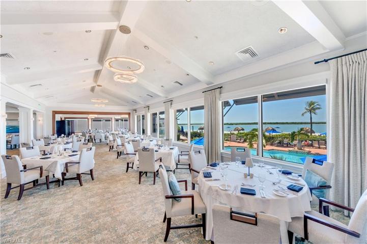 Main Clubhouse Dining.
