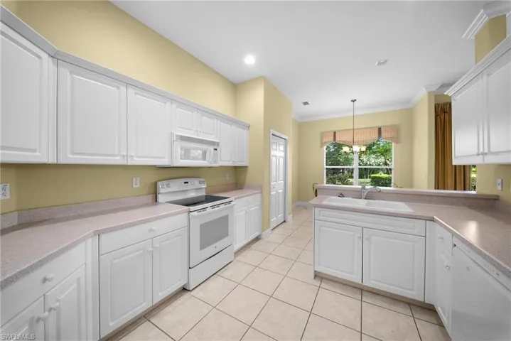 22777 Fountain Lakes Blvd, Estero, Florida 33928