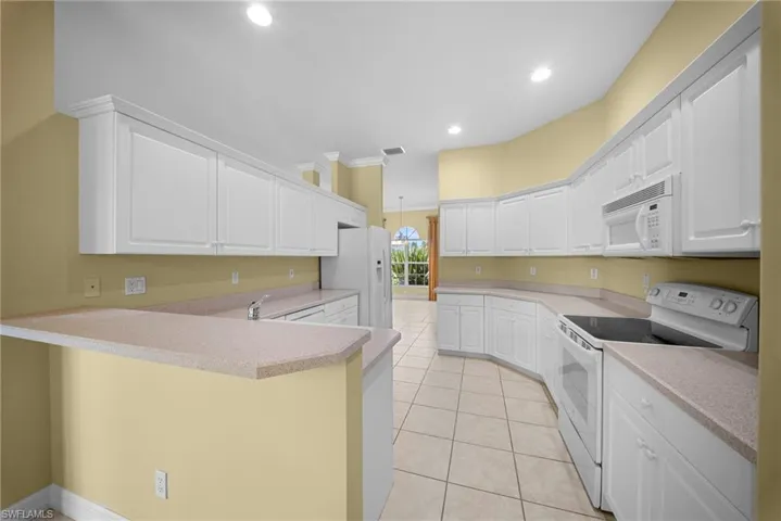 22777 Fountain Lakes Blvd, Estero, Florida 33928