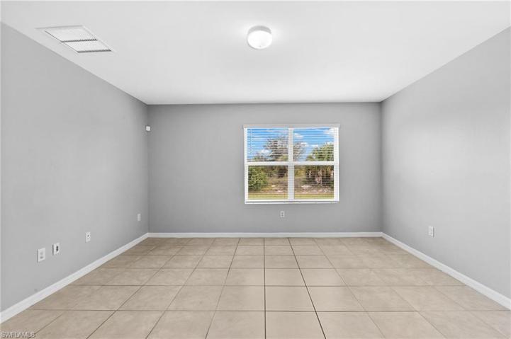 10610  Crossback  LN, Lehigh Acres, FL 33936