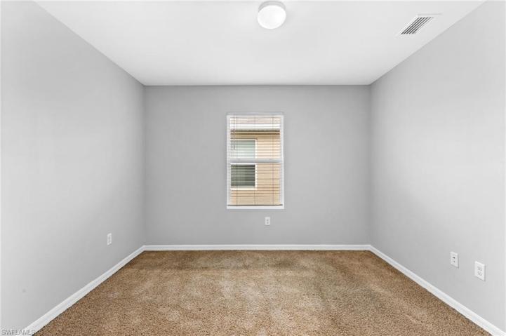 10610  Crossback  LN, Lehigh Acres, FL 33936