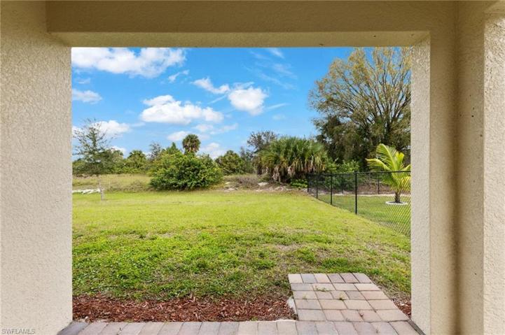 10610  Crossback  LN, Lehigh Acres, FL 33936