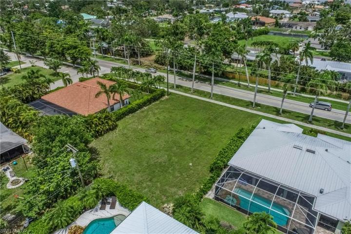 12271 McGregor BLVD, FORT MYERS FL 33919