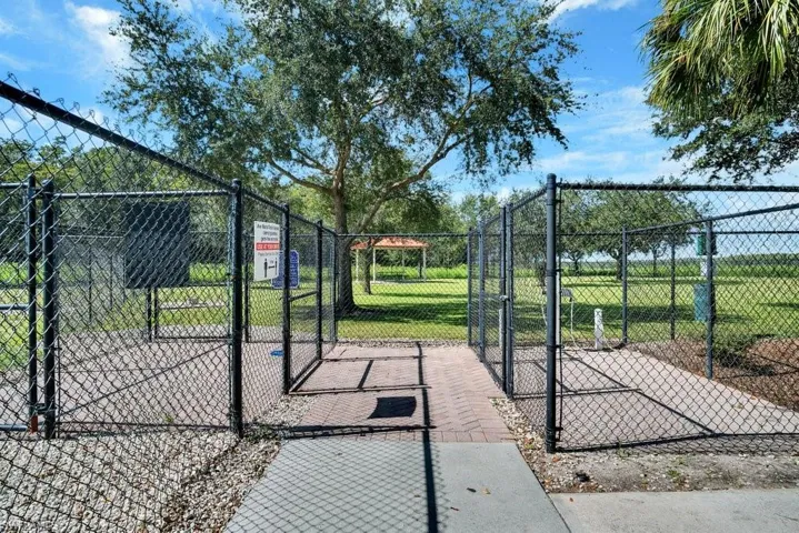 Ave Maria Dog Park
