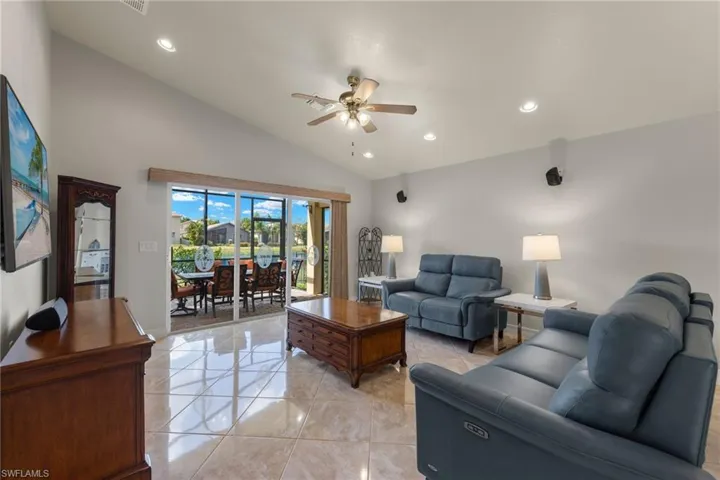 10309 Crepe Jasmine LN, FORT MYERS FL 33913
