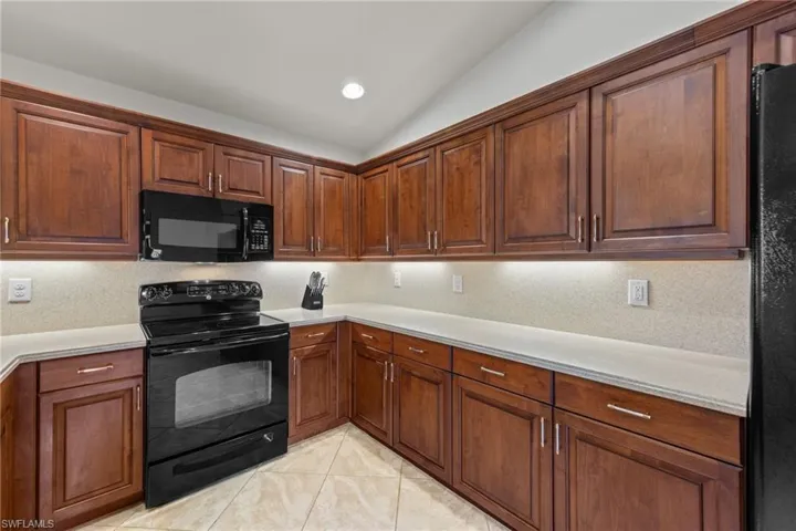 10309 Crepe Jasmine LN, FORT MYERS FL 33913