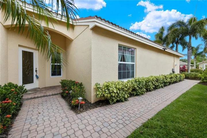 10309 Crepe Jasmine LN, FORT MYERS FL 33913