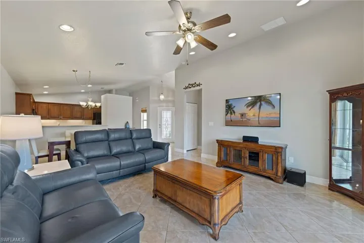 10309 Crepe Jasmine LN, FORT MYERS FL 33913