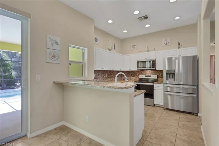 134 Se 18th St, Cape Coral, Florida 33990