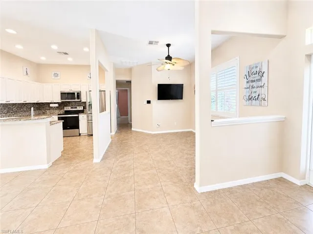 134 Se 18th St, Cape Coral, Florida 33990