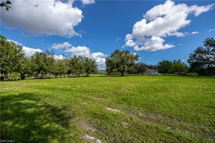 View of yard featuring a rural view