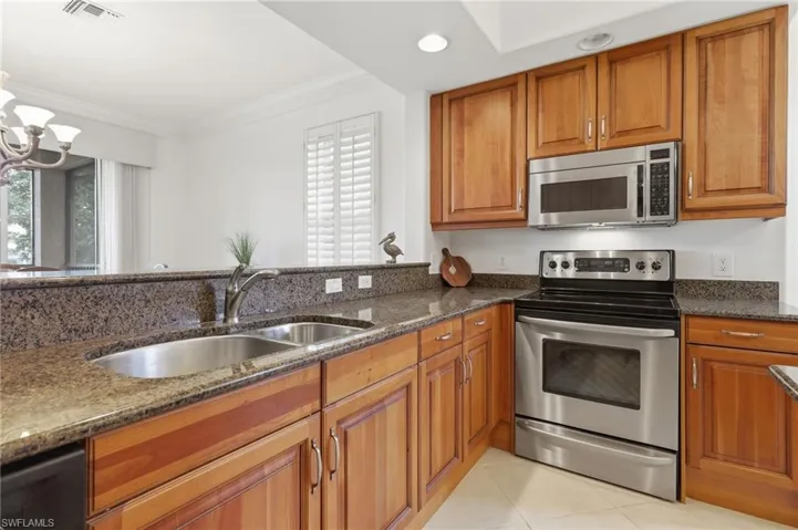 806 Regency Reserve Cir 904, Naples, Florida 34119