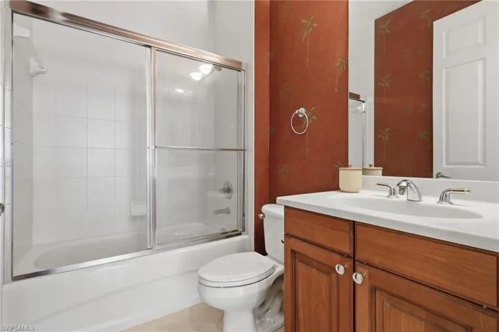 806 Regency Reserve Cir 904, Naples, Florida 34119