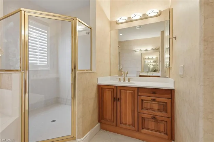 806 Regency Reserve Cir 904, Naples, Florida 34119