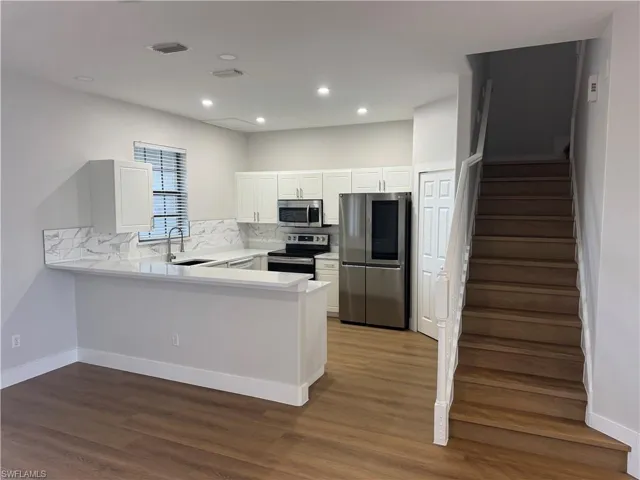15091  Summit Place  CIR, Naples, FL 34119