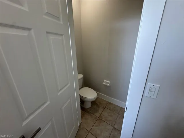 15091  Summit Place  CIR, Naples, FL 34119