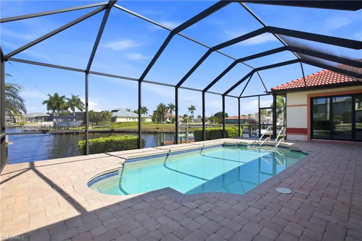 5072 Sorrento Ct, Cape Coral, Florida 33904