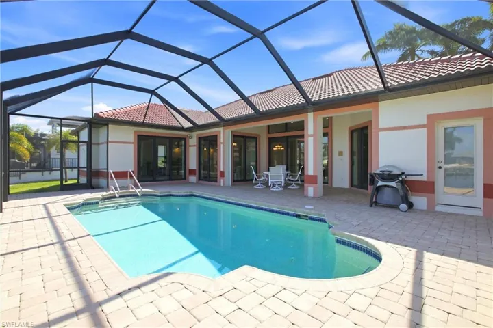 5072 Sorrento Ct, Cape Coral, Florida 33904
