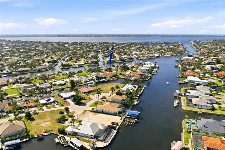 5072 Sorrento Ct, Cape Coral, Florida 33904