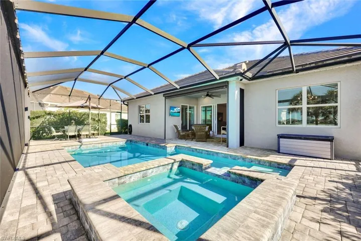 13480 Blue Bay Cir, Fort Myers, Florida 33913