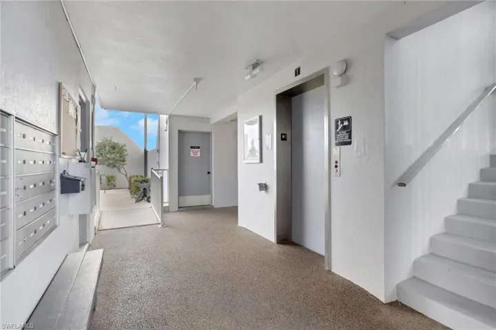 1740 Pine Valley Dr 213, Fort Myers, Florida 33907