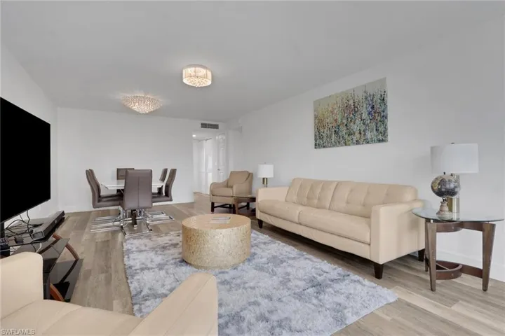 1740 Pine Valley Dr 213, Fort Myers, Florida 33907
