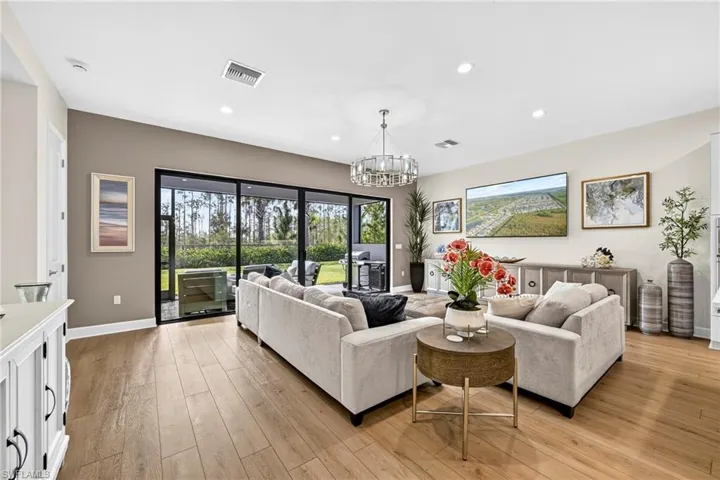 20702 Fair Oak Ln, Estero, Florida 33928