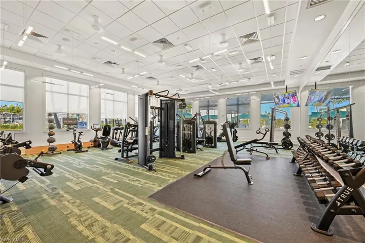 20702 Fair Oak Ln, Estero, Florida 33928
