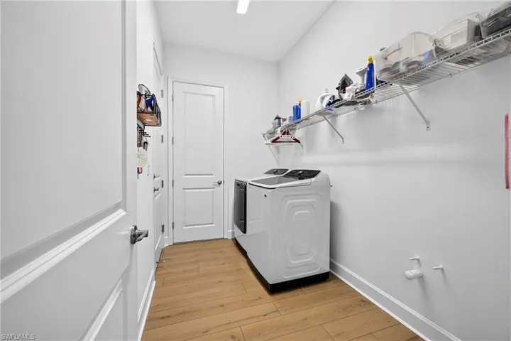 20702 Fair Oak Ln, Estero, Florida 33928