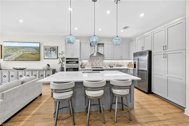 20702 Fair Oak Ln, Estero, Florida 33928