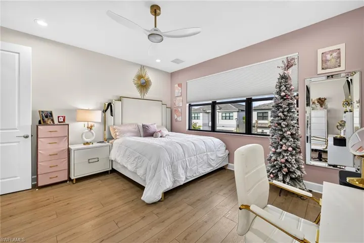 20702 Fair Oak Ln, Estero, Florida 33928