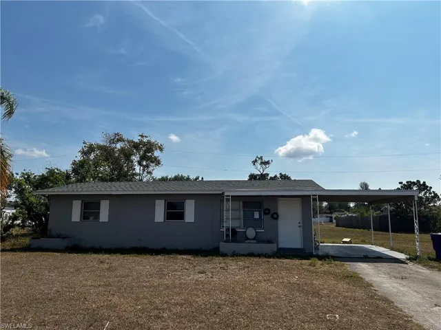 216 Oregon Way, Lehigh Acres, Florida 33936
