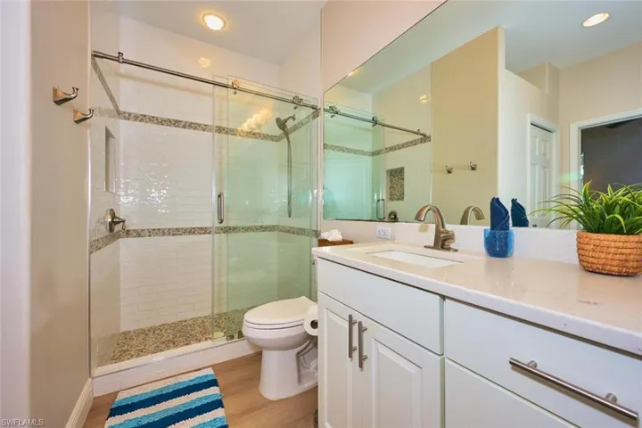 8837 E Bay Cir, Fort Myers, Florida 33908