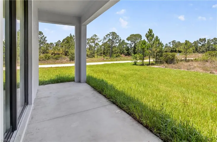 911 Panda Dr, Lehigh Acres, Florida 33974