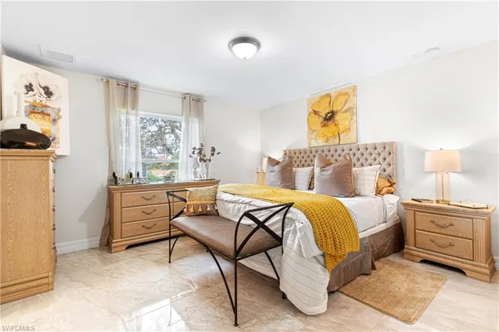 1137 Edgerton Ave, Lehigh Acres, Florida 33974