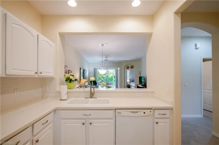 3600 Rue Alec Loop 4, North Fort Myers, Florida 33917