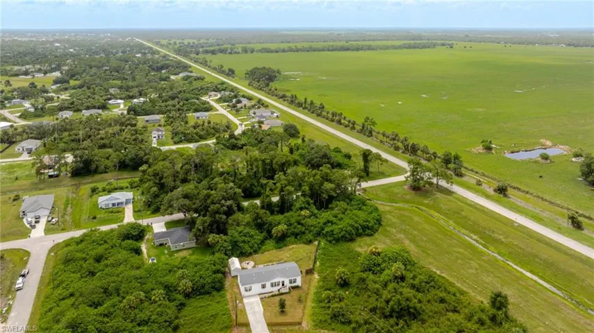 3005 Mignon Cir, Labelle, Florida 33935