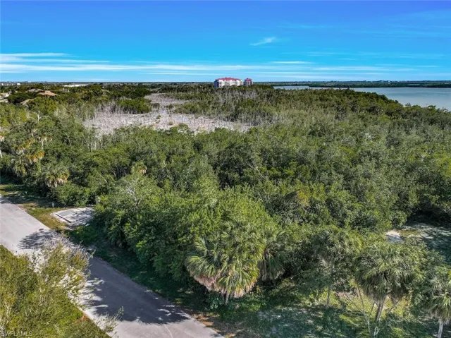 2031 Sheffield Ave, Marco Island, Florida 34145