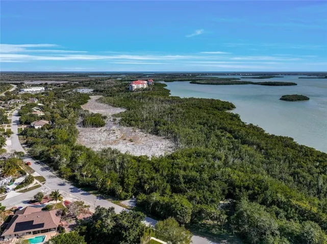 2031 Sheffield Ave, Marco Island, Florida 34145