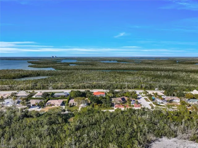 2031 Sheffield Ave, Marco Island, Florida 34145